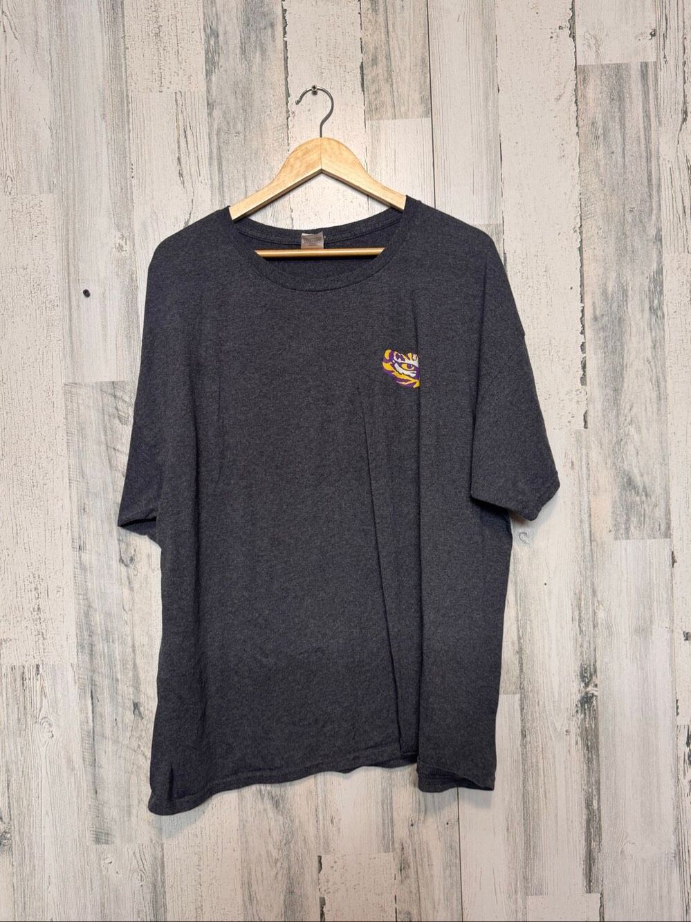 Hanes LSU Tigers Graphic T-Shirt Charcoal Heather Grey NCAA Football Mens 2XL